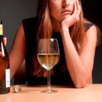 Как справится с алкоголизмом в домашних условиях
